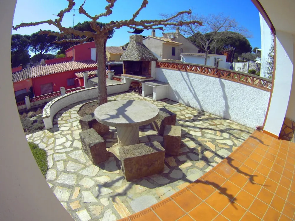 Ribes Apartamento con Jardín