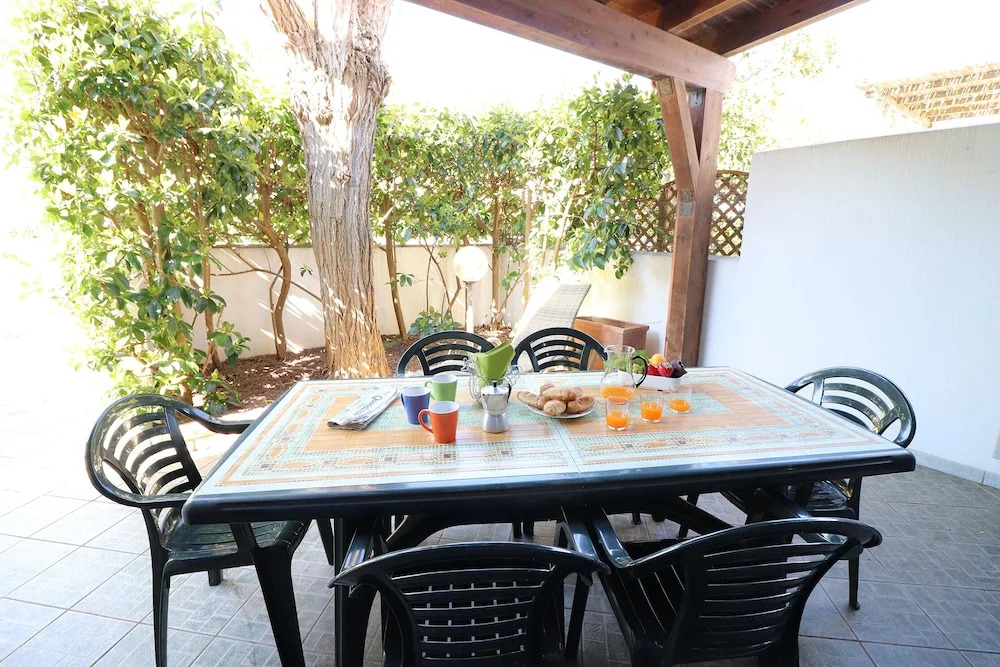 Ground floor villa with barbecue for 5 guests Pt48
