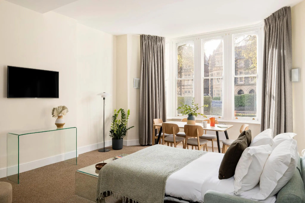 SACO Cardiff – Cathedral Road