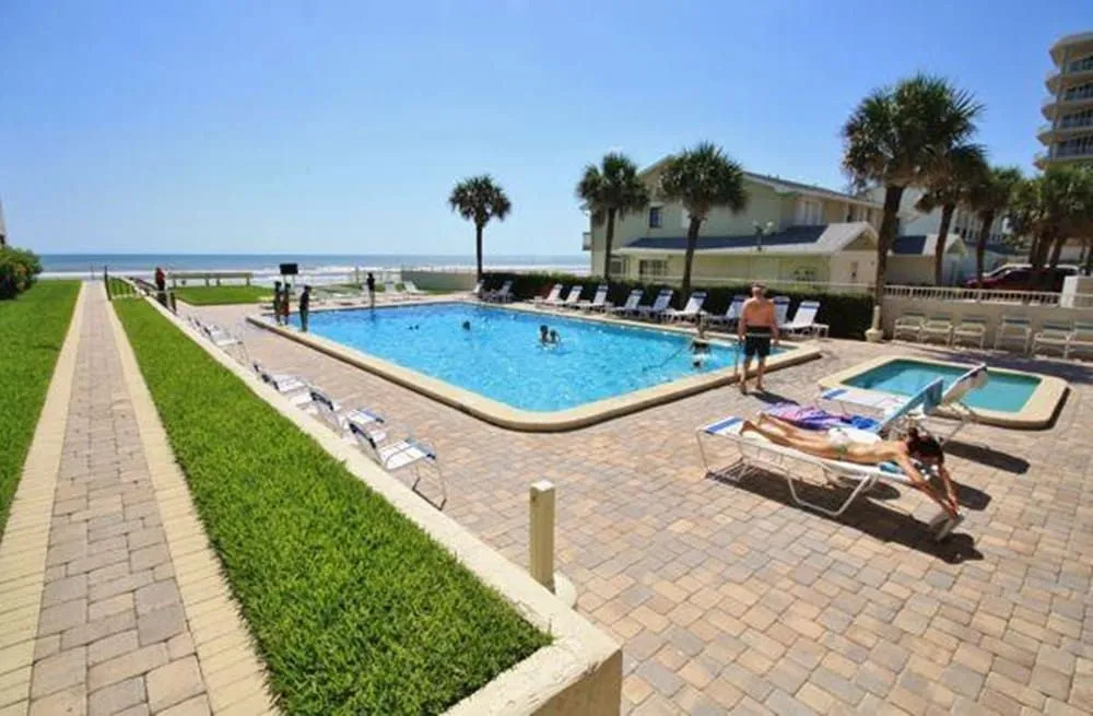 Hacienda del Sol I 402 Apartment 1
