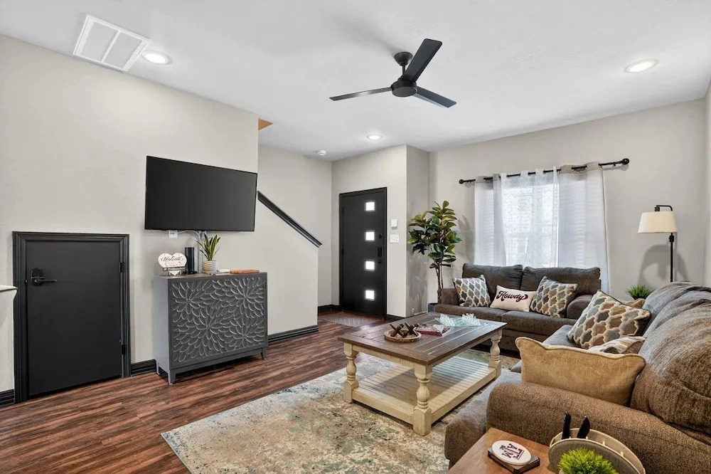 2br Condo In College Station
