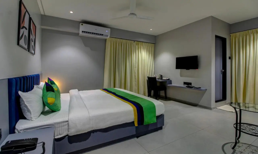 Treebo Trend Comfort Inn