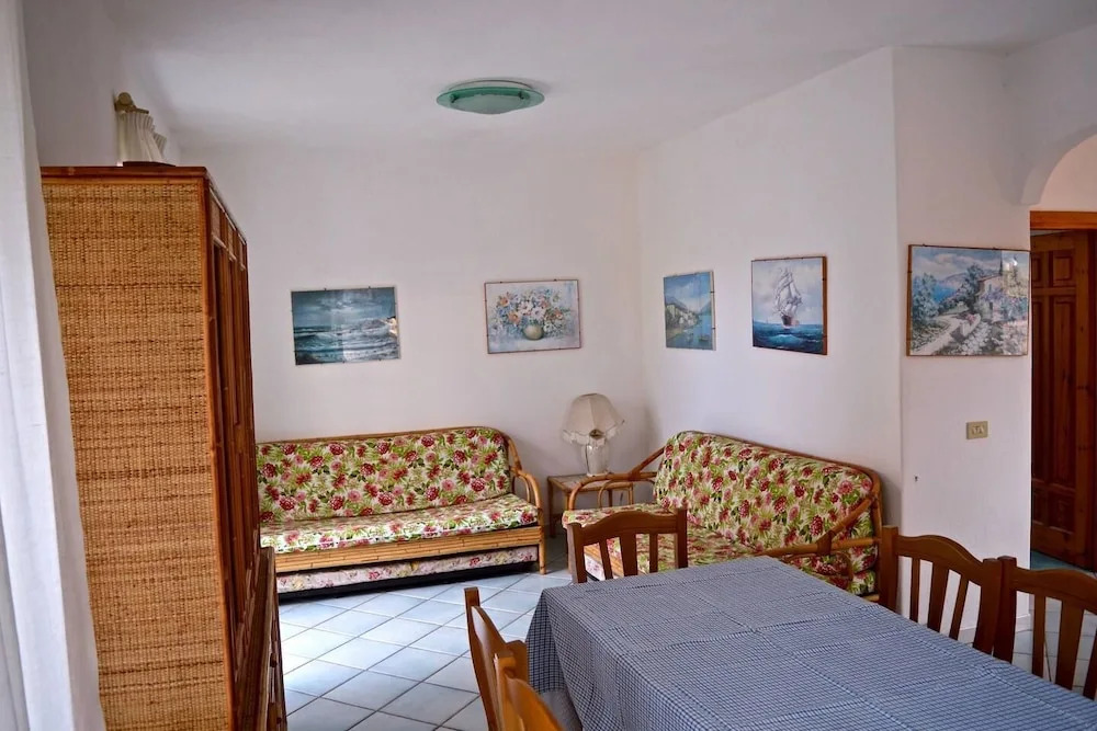 Two Bedroom Apartment In Sant'angelo - Casa Di Iorio
