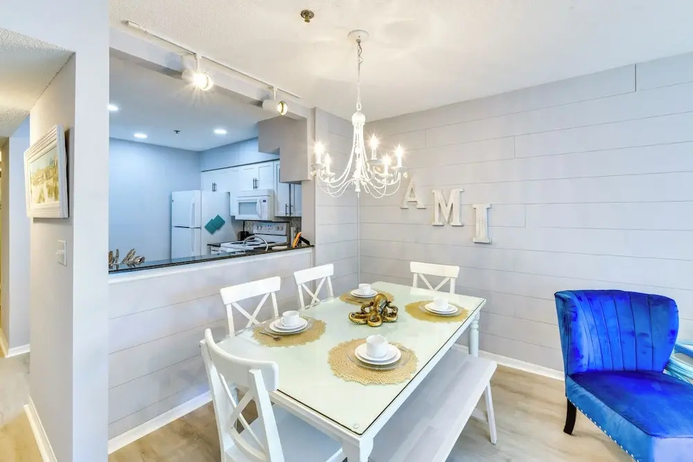 Walk to Beach: Home w/ Porch on Anna Maria Island!