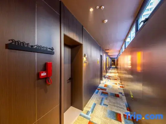 Tule City Youth Hotel (Lanzhou Wanda Plaza RT-Mart)