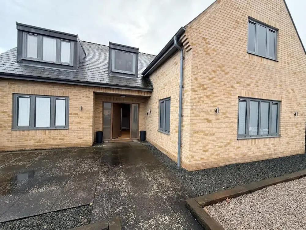 Garnet 3br Large Home NR RAF Pet Friendly