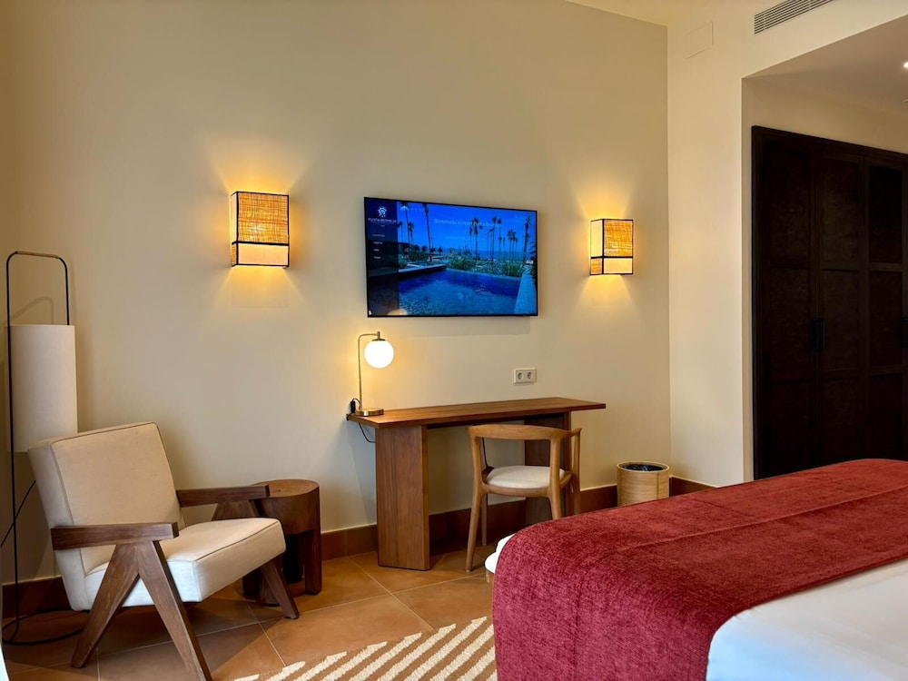 Hotel Punta Bermeja Premium
