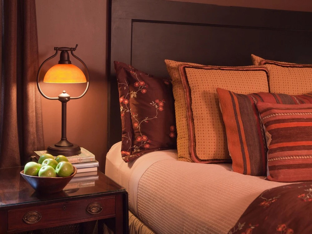 The 1883 Peabody House Bed & Breakfast