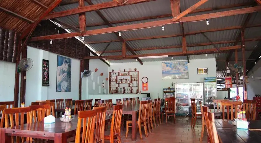 Saigon Cafe