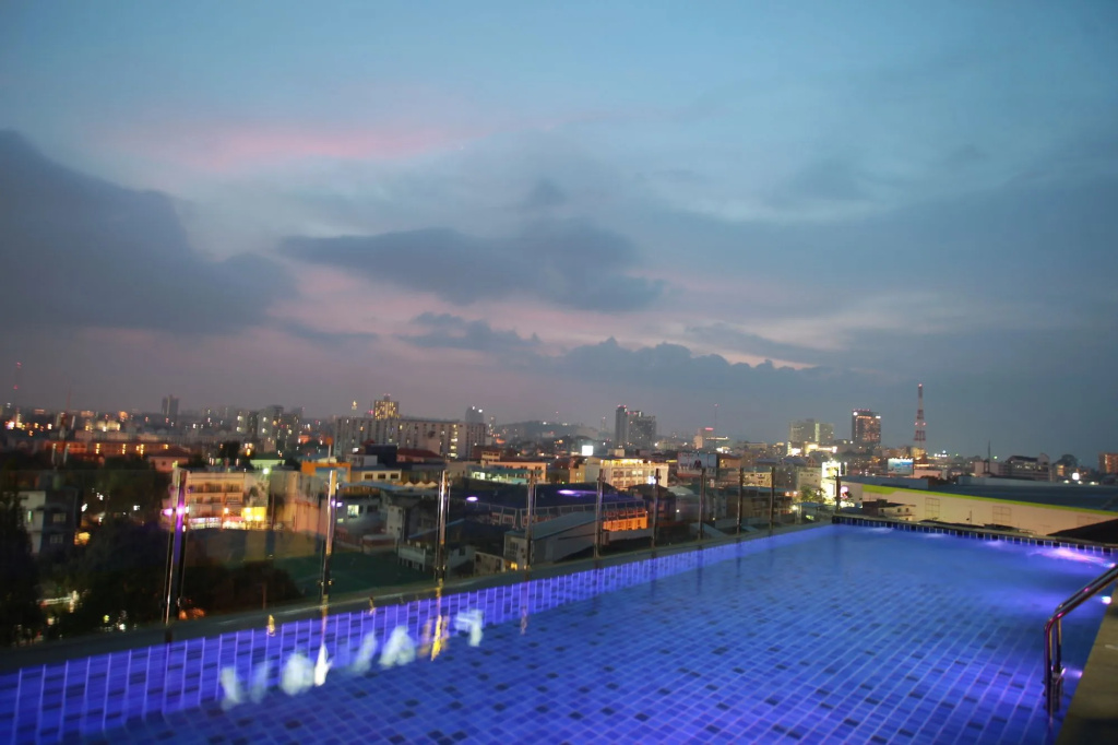 Levana Pattaya Hotel - SHA Extra Plus