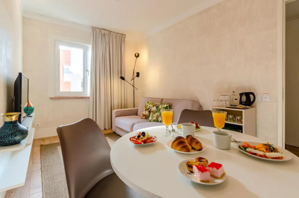 LX51 Lisbon Center - Studios & Suites by APT IIN