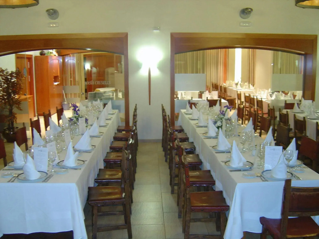 Breas Hotel