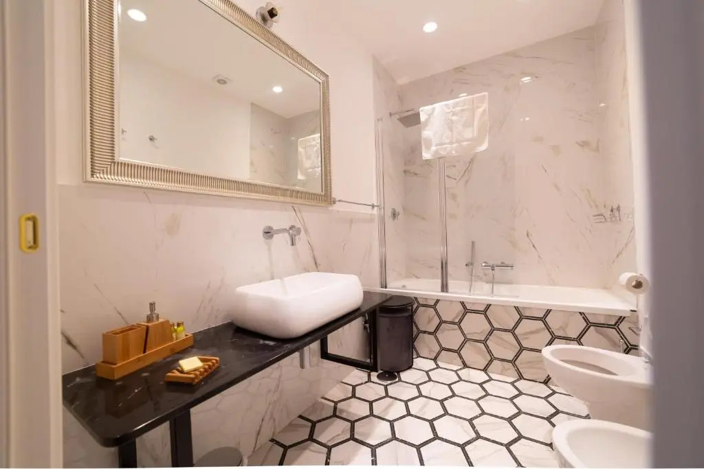 The Duomo House by House In Naples