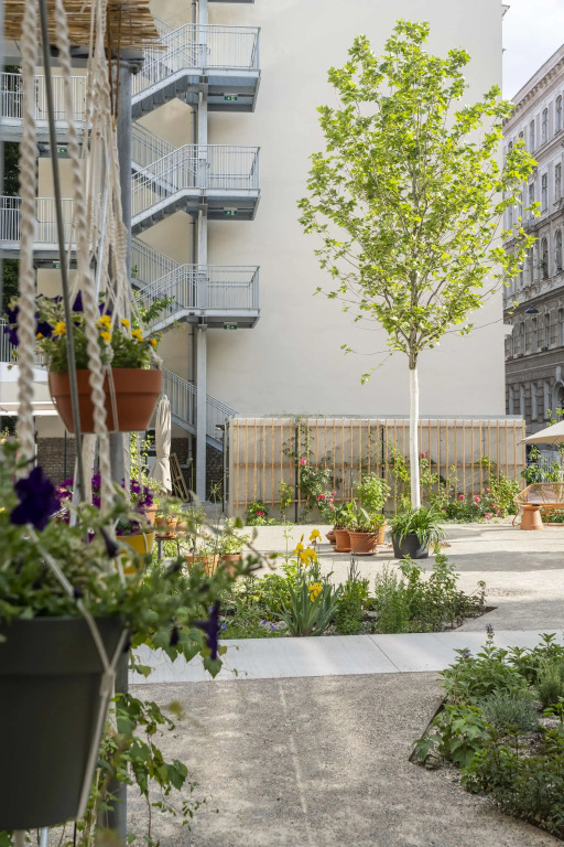 magdas HOTEL Vienna City - First Social Business HOTEL in Austria