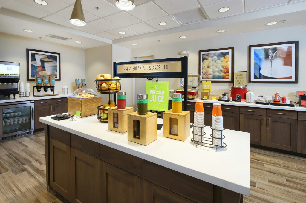 Hampton Inn Suites Tucson Tech Park