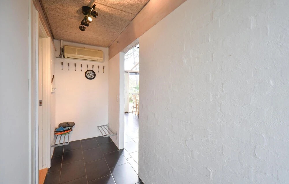 Gorgeous Home In Ebeltoft With Kitchen