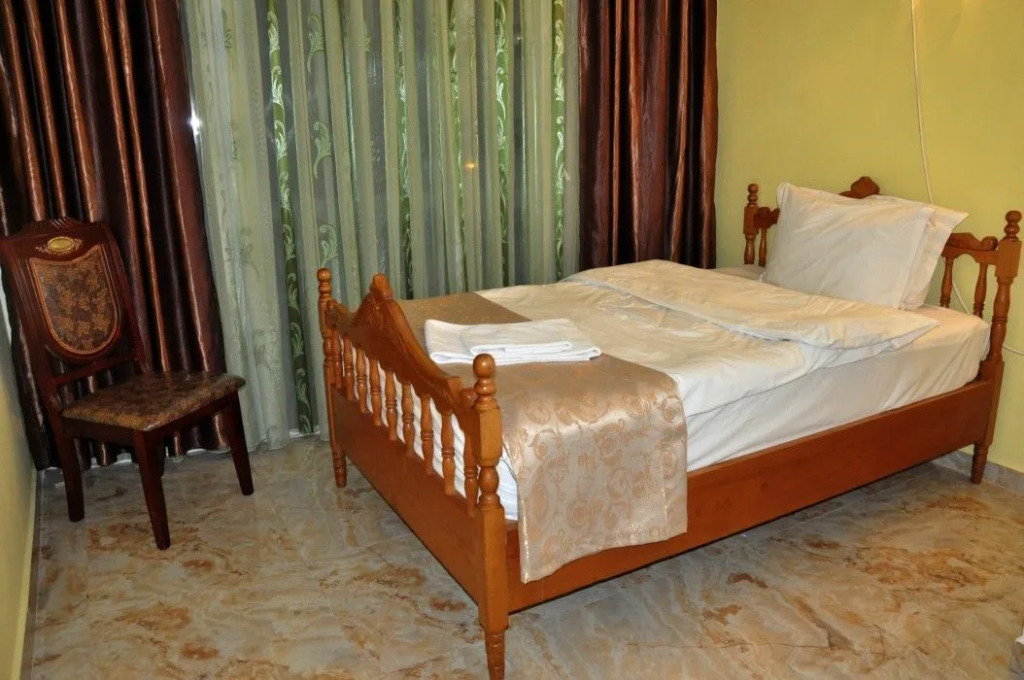White Palace Hotel
