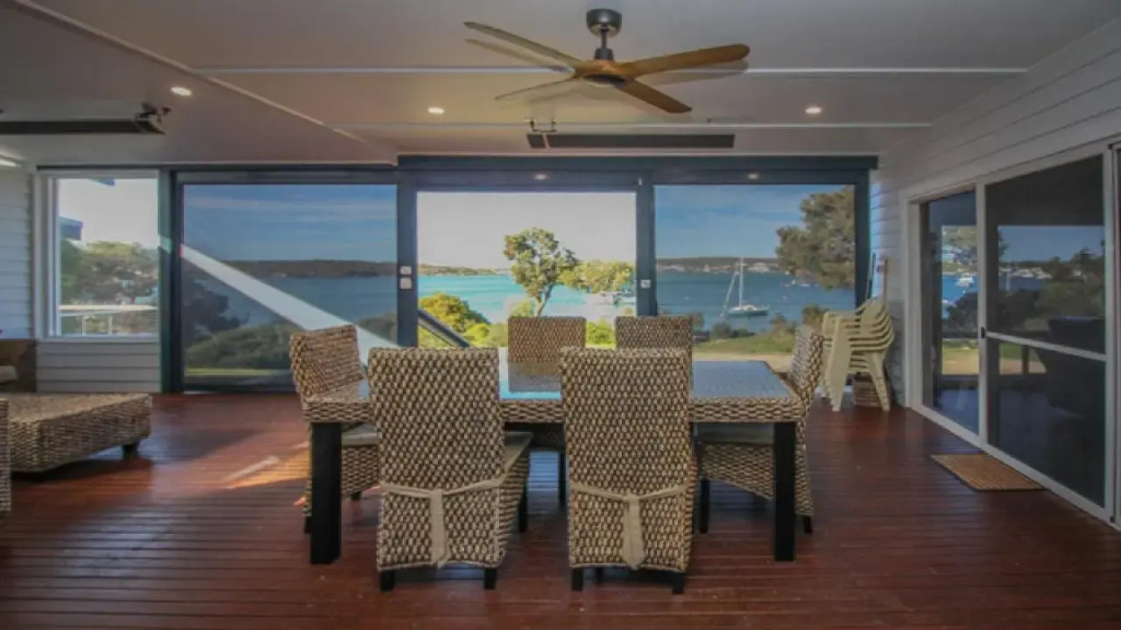 Waterfront on Osprey