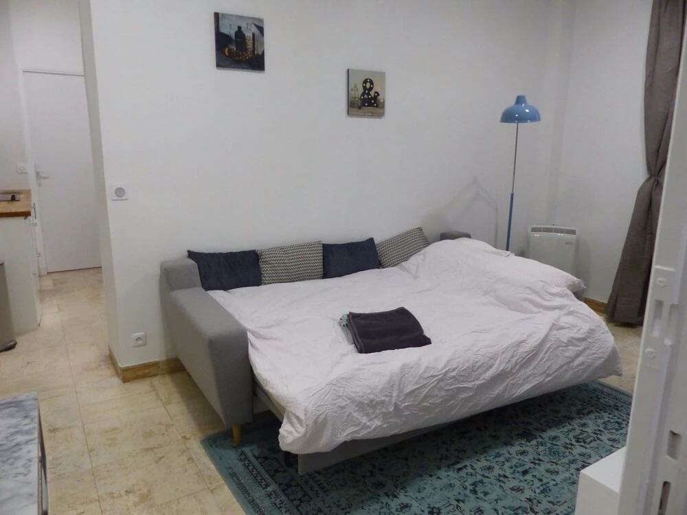 Rue Turgot Apartment