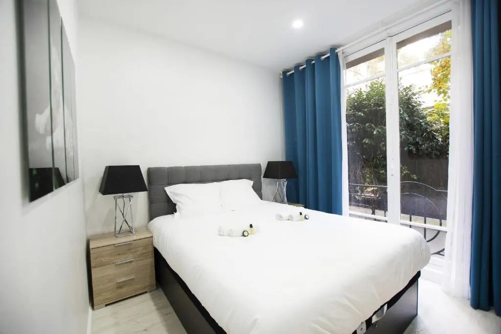 GuestReady - Bright and Spacious Apartment near Eiffel Tower