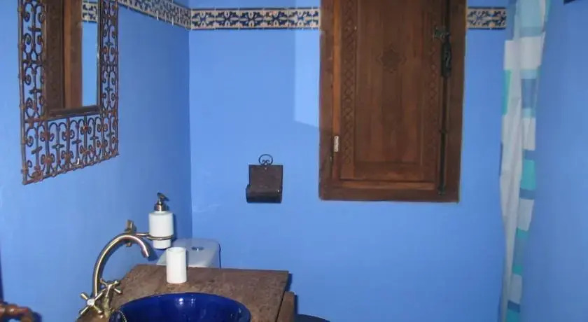 Azul