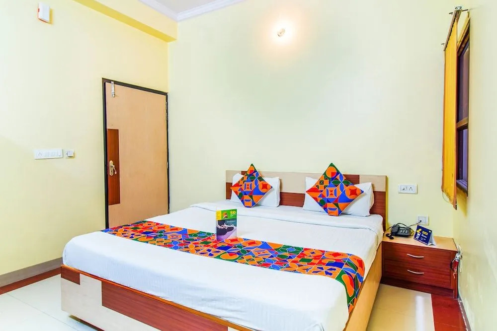 FabHotel Starleaf Prime