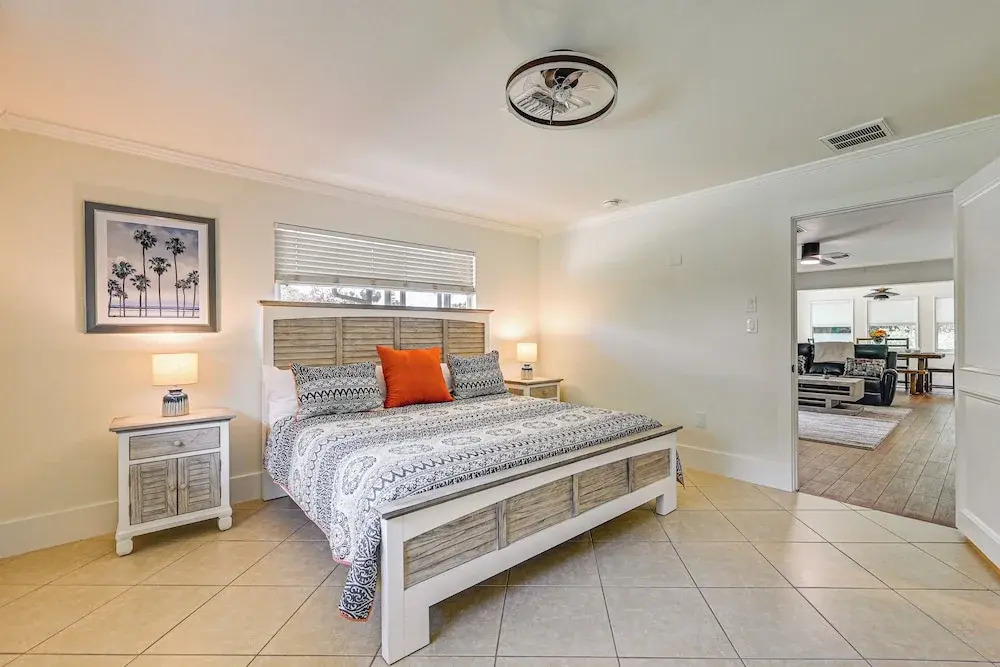 Bonita Springs Riverfront Retreat w/ Lanai