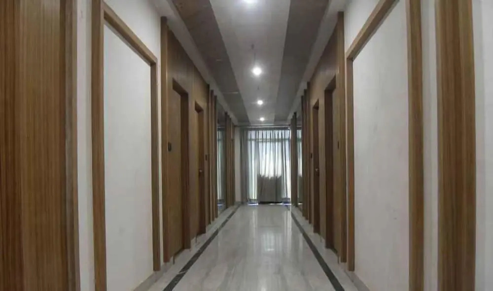ADB Rooms Hotel Surabhi International,Varanasi