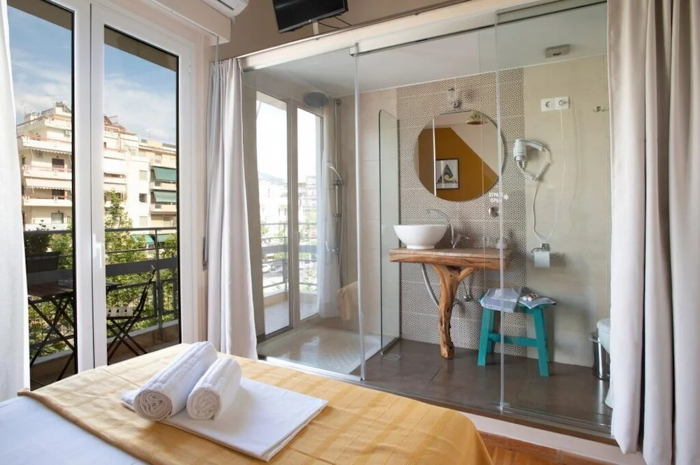 Kalamata Art Rooms