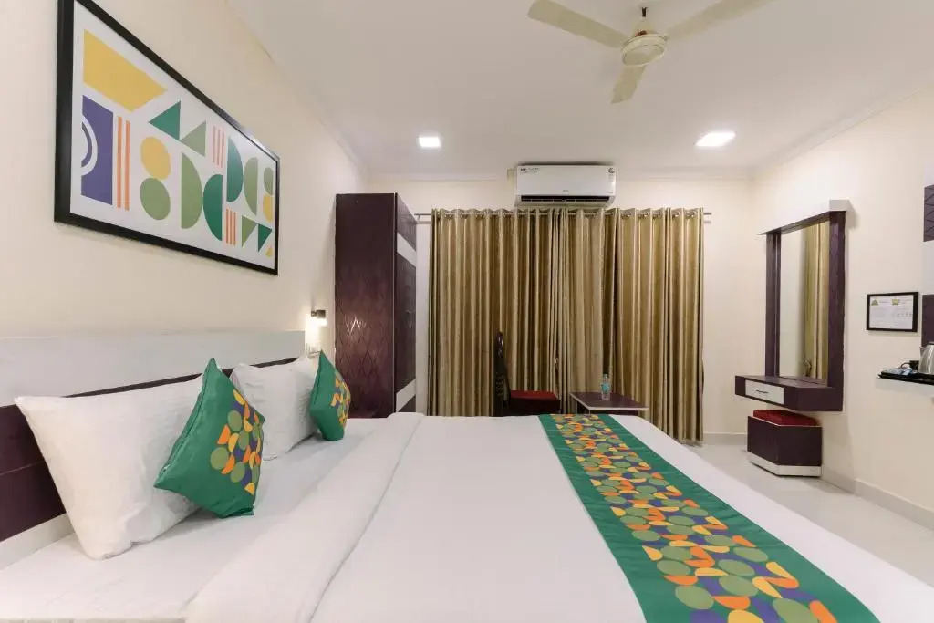 Treebo SNS Grand Inn With Swimming Pool