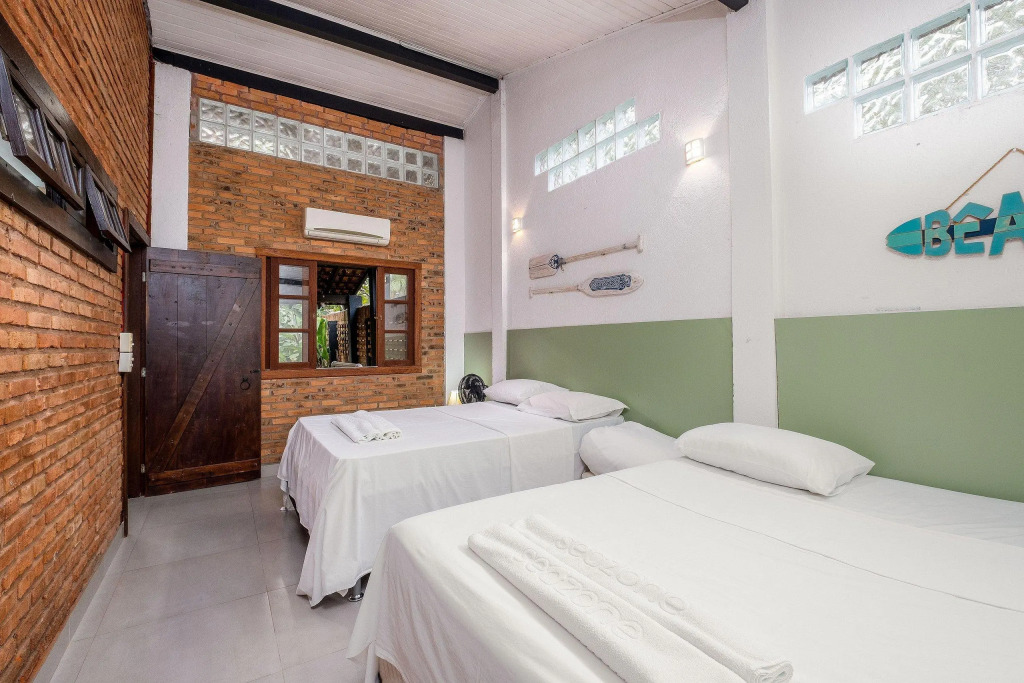 Casa Rústica C/piscina, Apenas Famílias Tls901