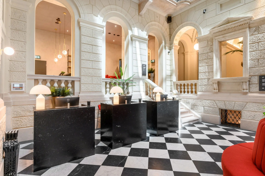 Hotel Oktogon Haggenmacher by Continental Group