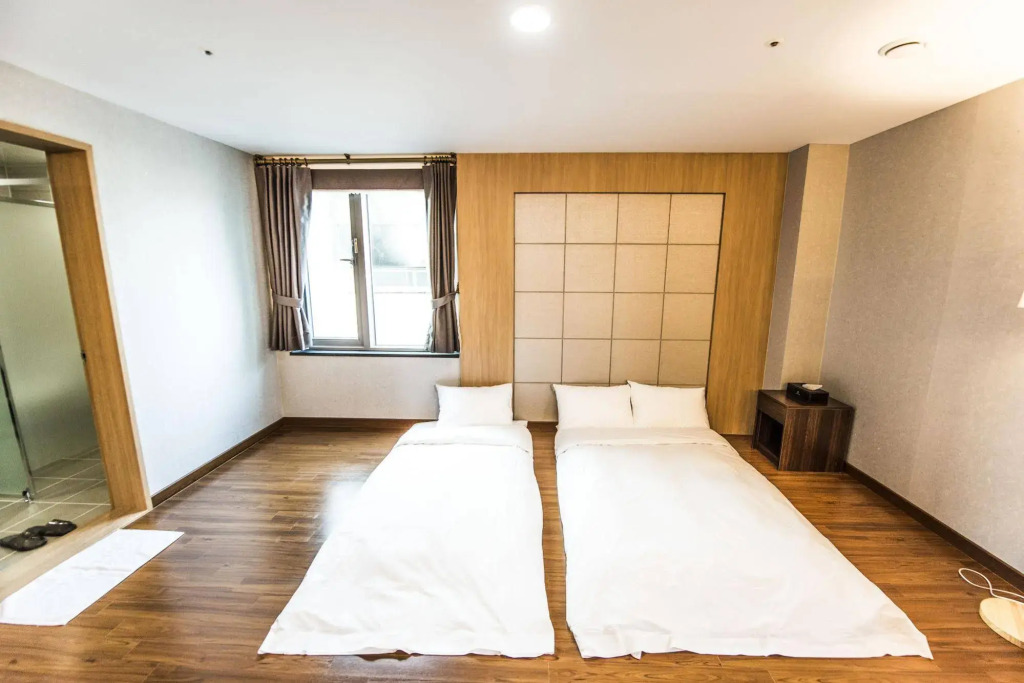 JS Hotel