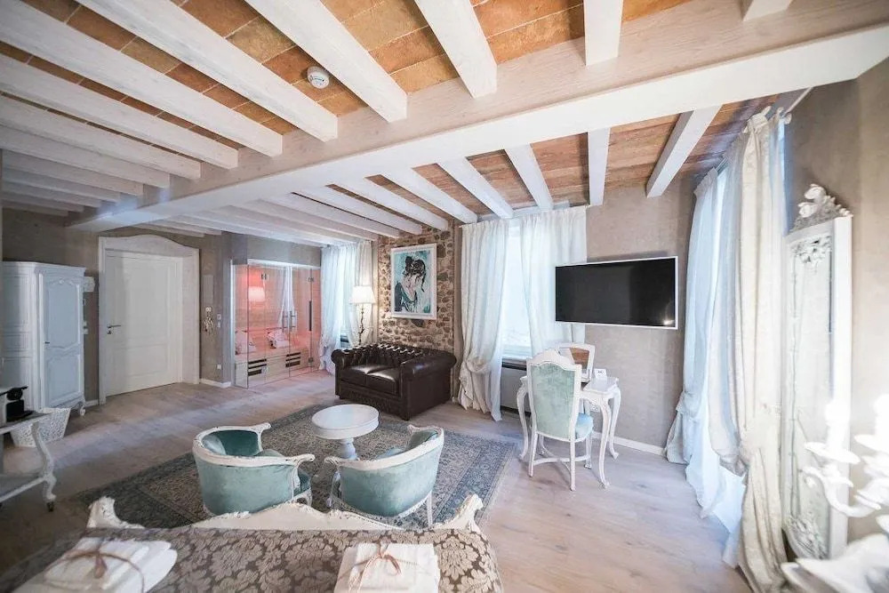 Regia Rosetta - Royal Rooms Borghetto