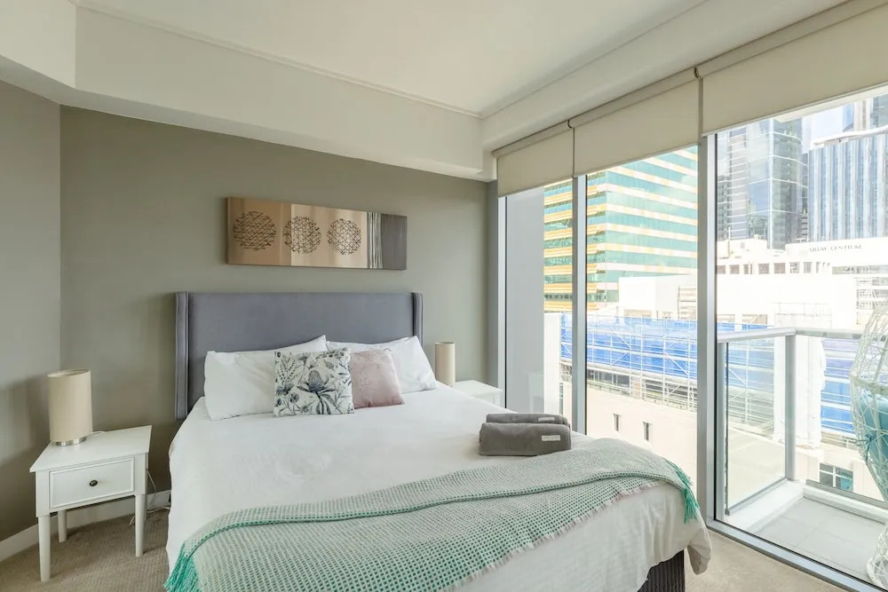 S&P Apartments - Tank St