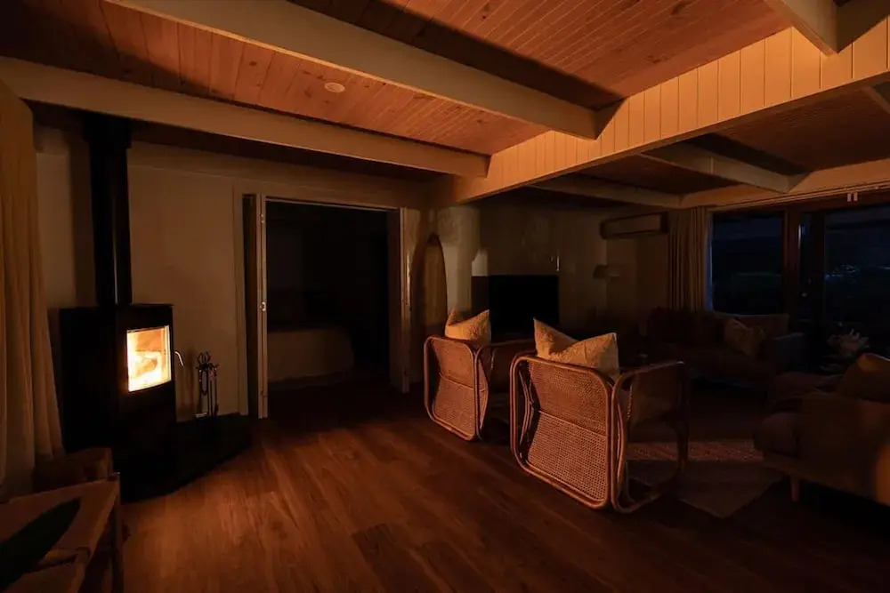 Sol Coastal Retreat - Outdoor Spa and Sauna