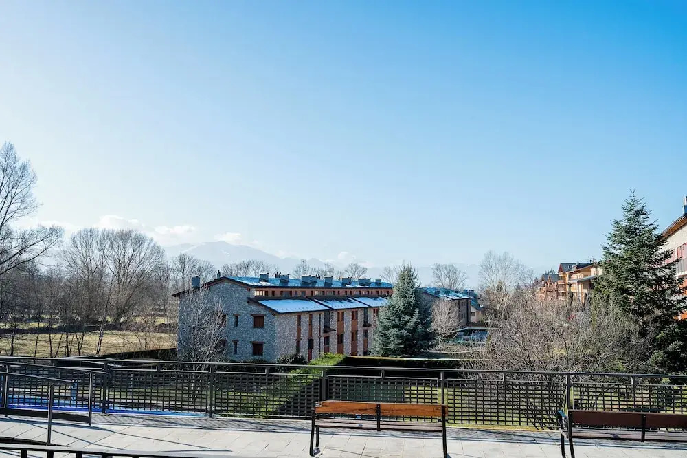 Hotel Llivia