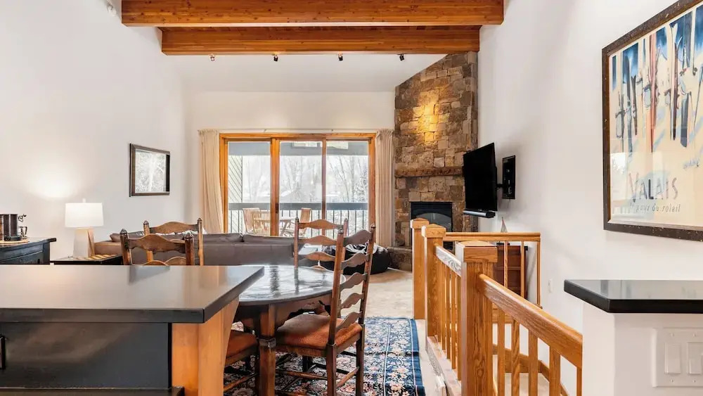 Riverside Condos C202 by Avantstay Condo Close To Downtown, Town Park & Ski Lift #8