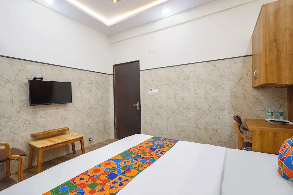 FabHotel Classic Heights - Near Yelahanka Railway Station