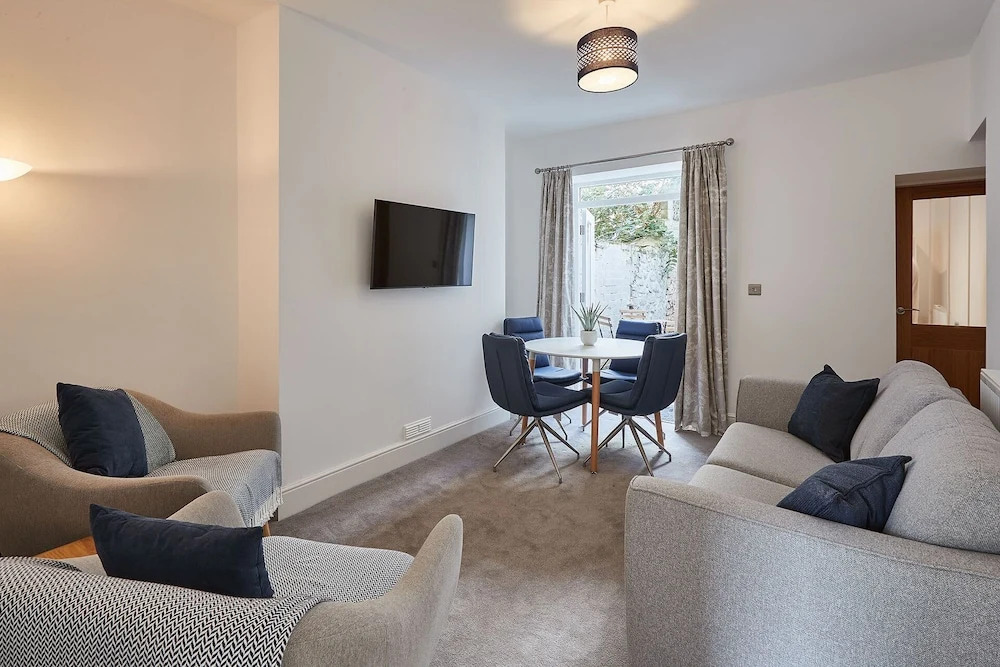 Host Stay Apartment 1 High Street