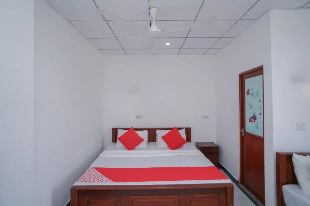 OYO 512 Agra Lanka Beach Resort