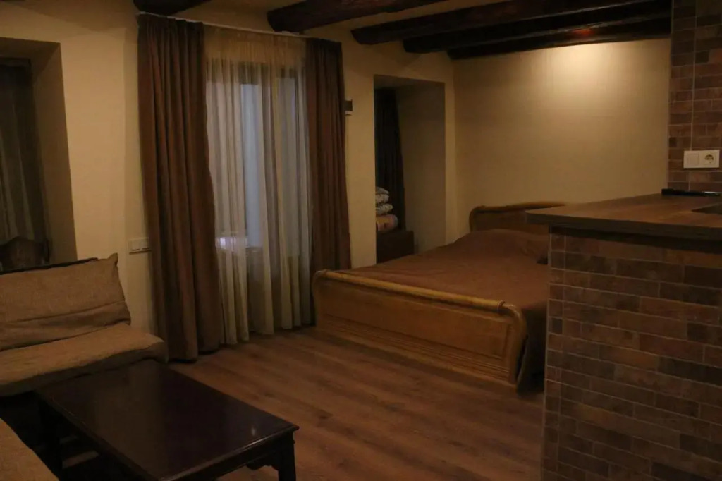 Low budget room with King Size bed