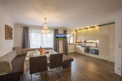 Golden GaPa Central Apartment 4