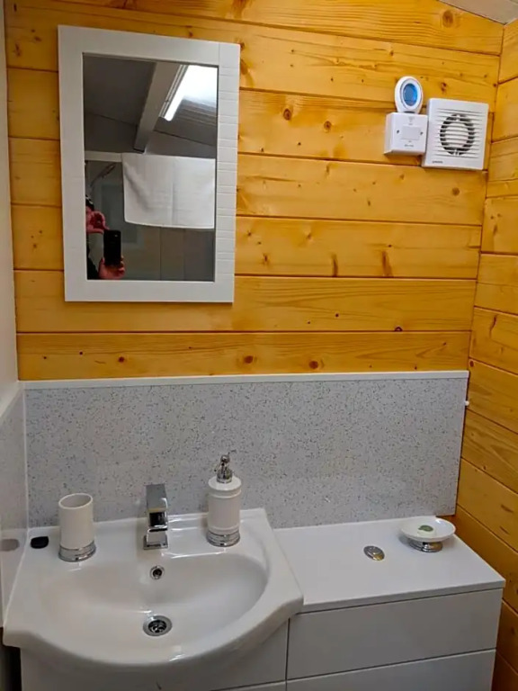 Foxhill Lodges