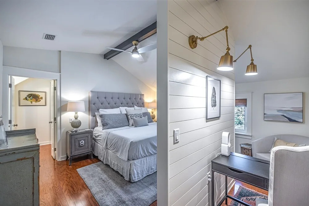 1299 Laurel Grove 3 Bedroom Home by RedAwning