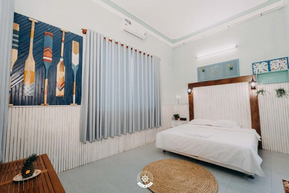 Sea & Sail Hostel