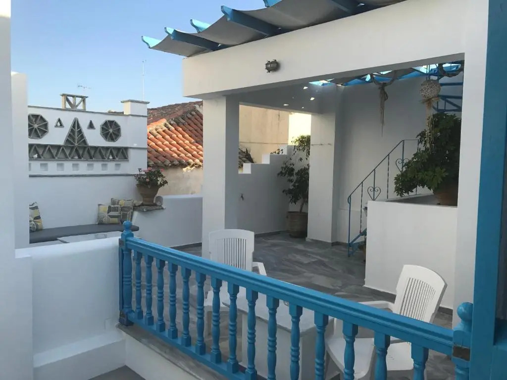 Manto Apartments
