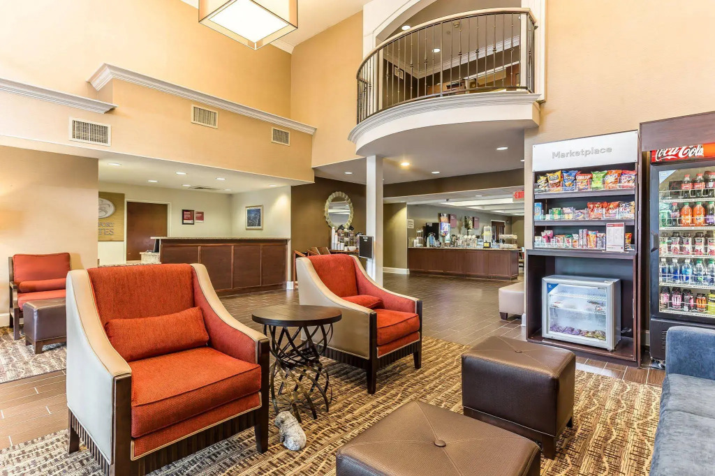 Comfort Suites Myrtle Beach Central