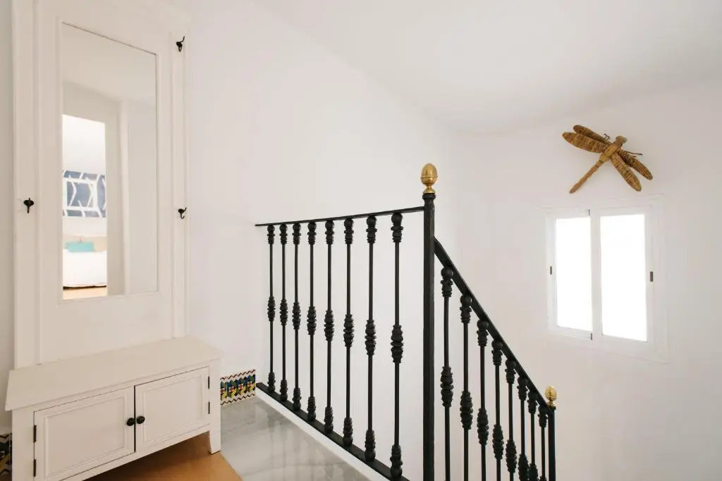 Hostly Acetres 2A-Penthouse in City Center-Fibre-Parking Opt