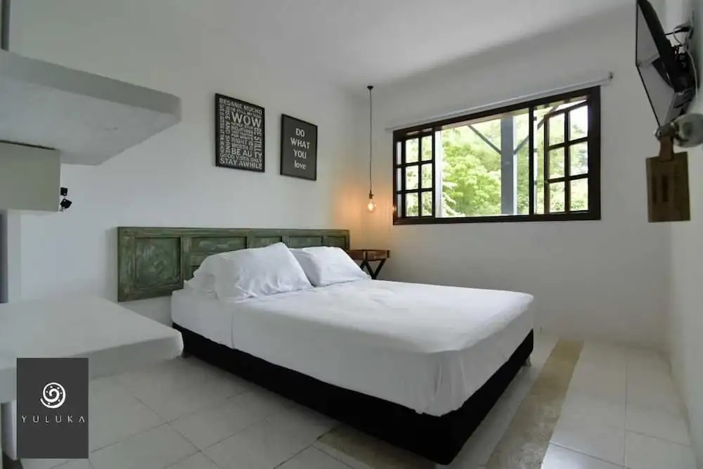 Yuluka Hostel